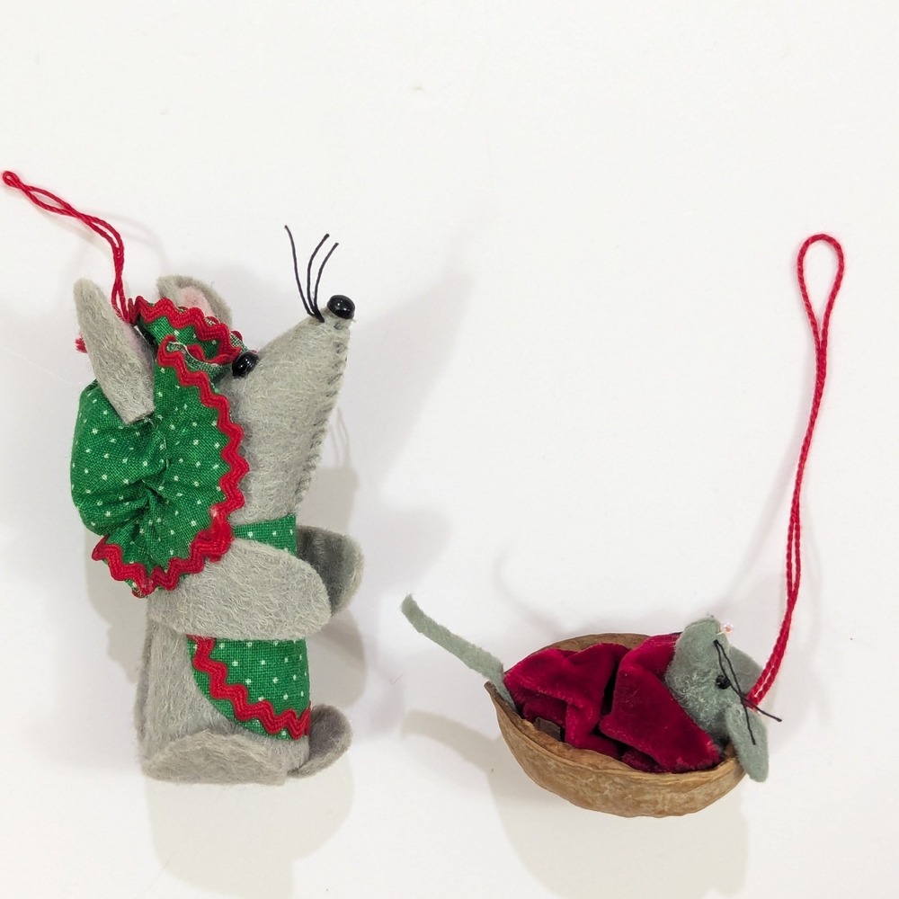 Vintage Felt Mouse Christmas Ornaments Mom Baby Walnut Shell Handmade Mice